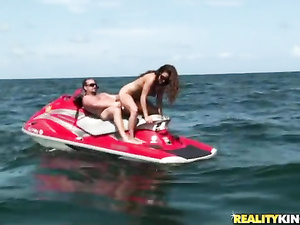 Strong man and his lovely woman are fucking passionately on the small boat. The chick is showing her reverse cowgirl skills with pleasure.