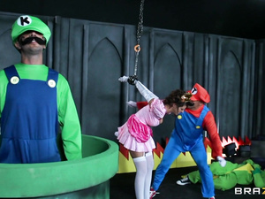 Welcome to the dirty world of Super Mario Brothers XXX Parody. The Brothers are penetrating juicy holes of busty Princess with pleasure.