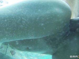 Having hardcore sex in the swimming pool is what these passionate lovers are fond of. Watch them fucking wildly under water with pleasure.